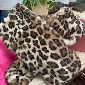 CABI New Beautiful faux Fur Leopard Scarf